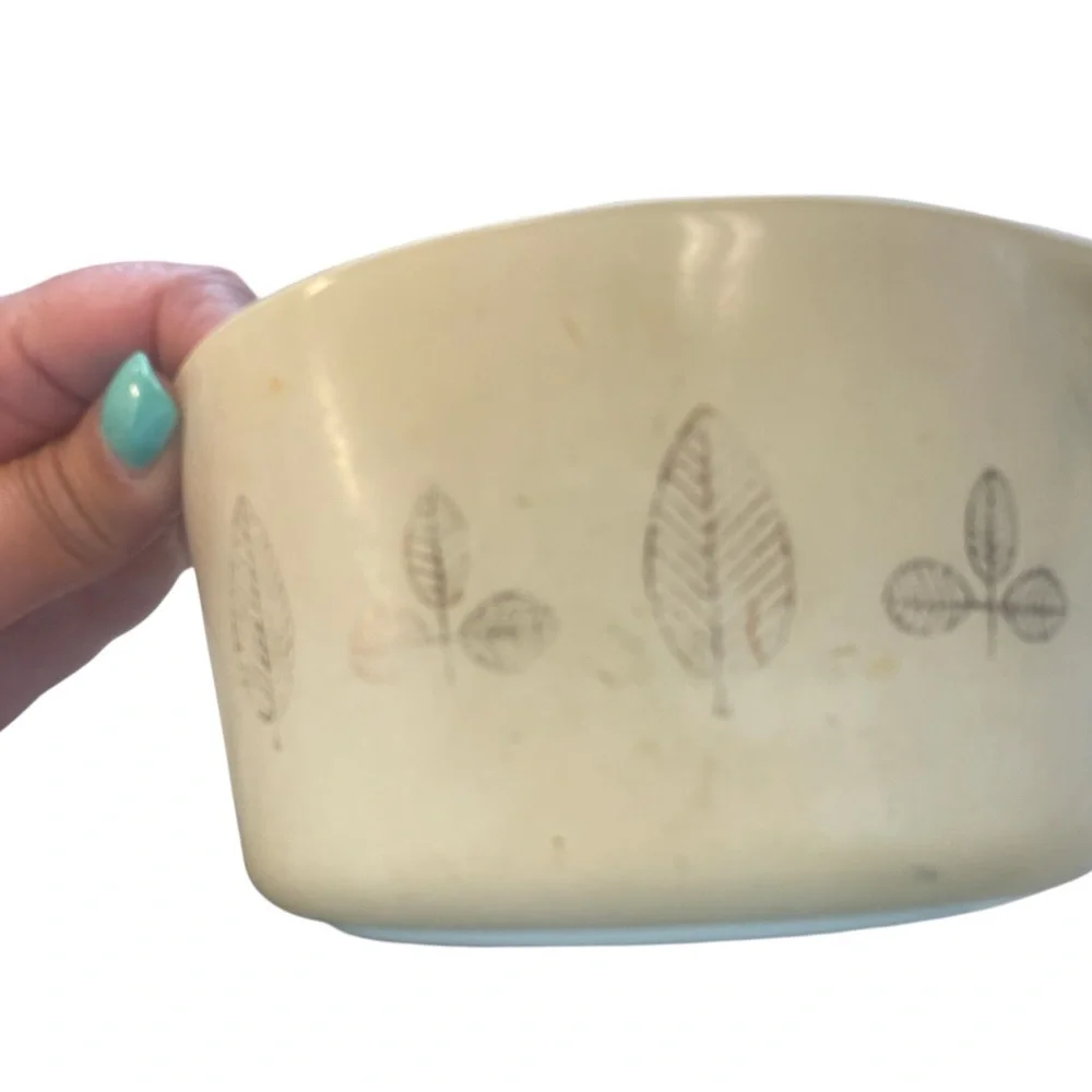 Pyrex | Kitchen | Vintage Retired Pyrex Gold Leaf Pattern 473 Casserole ...